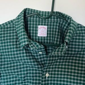 Brooks Brothers green 346 shirt large button down